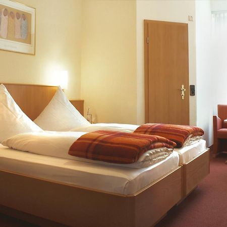 Hotel Rose Heidelberg Inklusive Fruehstueck & Saunanutzung Luaran gambar