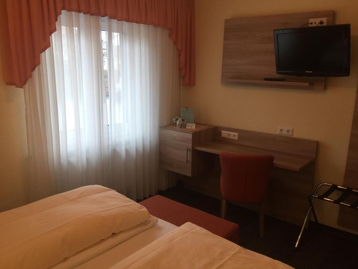 Hotel Rose Heidelberg Inklusive Fruehstueck & Saunanutzung Bilik gambar